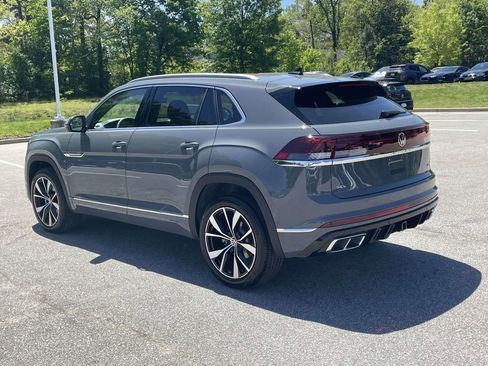 New 2026 Volkswagen Atlas Cross Sport SEL Premium R-Line AWD/4WD image 4