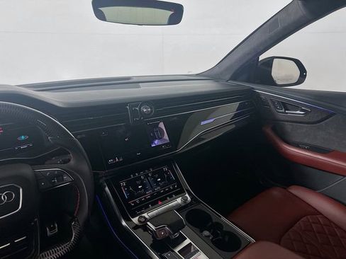 Used 2022 Audi SQ8 Prestige image 26