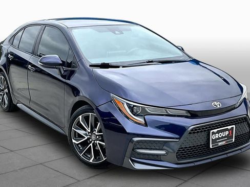 Used 2020 Toyota Corolla SE FWD image 3