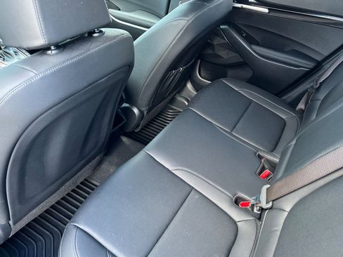 Used 2025 Kia Seltos EX image 13