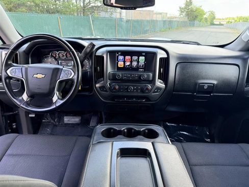 Used 2018 Chevrolet Silverado 1500 LT w/ All Star Edition AWD/4WD image 18