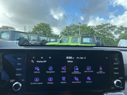 Used 2023 Kia Sorento X-Line EX image 40