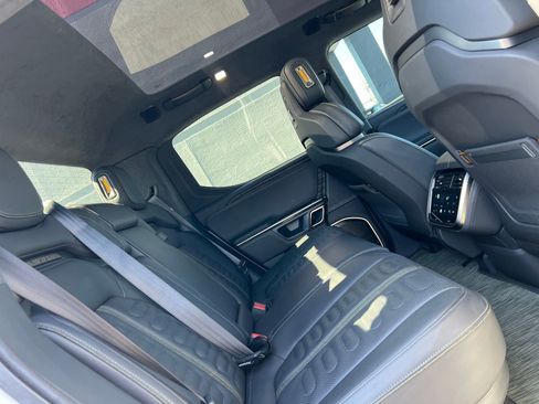 Used 2022 Rivian R1T Adventure image 48