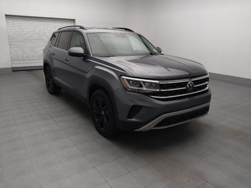 Used 2023 Volkswagen Atlas SE w/ Black Wheel Package FWD image 13