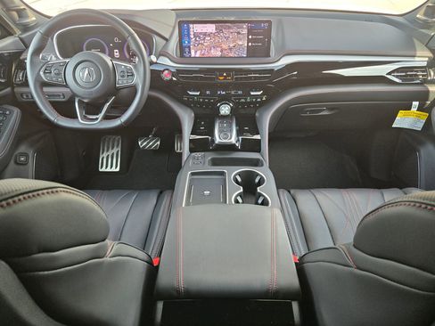 Used 2026 Acura MDX A-Spec image 17