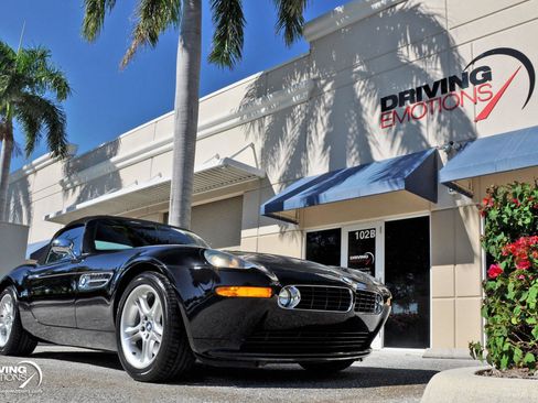 Used 2001 BMW Z8 image 14