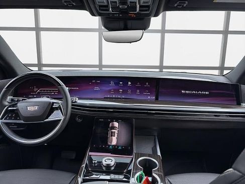 Certified 2025 Cadillac Escalade ESV Premium Luxury w/ Touring Package image 19