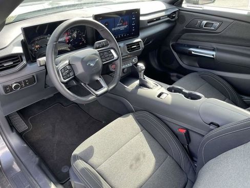 New 2025 Ford Mustang Coupe image 8