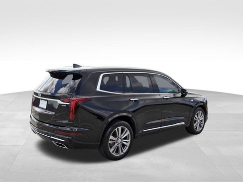 Certified 2024 Cadillac XT6 Premium Luxury w/ Technology Package image 4