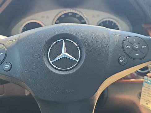 Used 2012 Mercedes-Benz GLK 350 4MATIC image 12