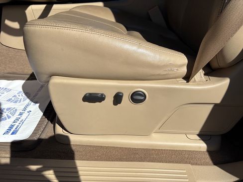 Used 2009 Chevrolet Silverado 1500 LTZ w/ White Diamond Edition image 60