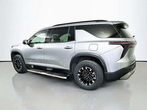 Used 2024 Chevrolet Traverse Z71 AWD/4WD image 5