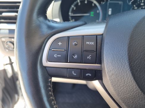 Used 2021 Lexus GX 460 Premium w/ Accessory Package AWD/4WD image 25