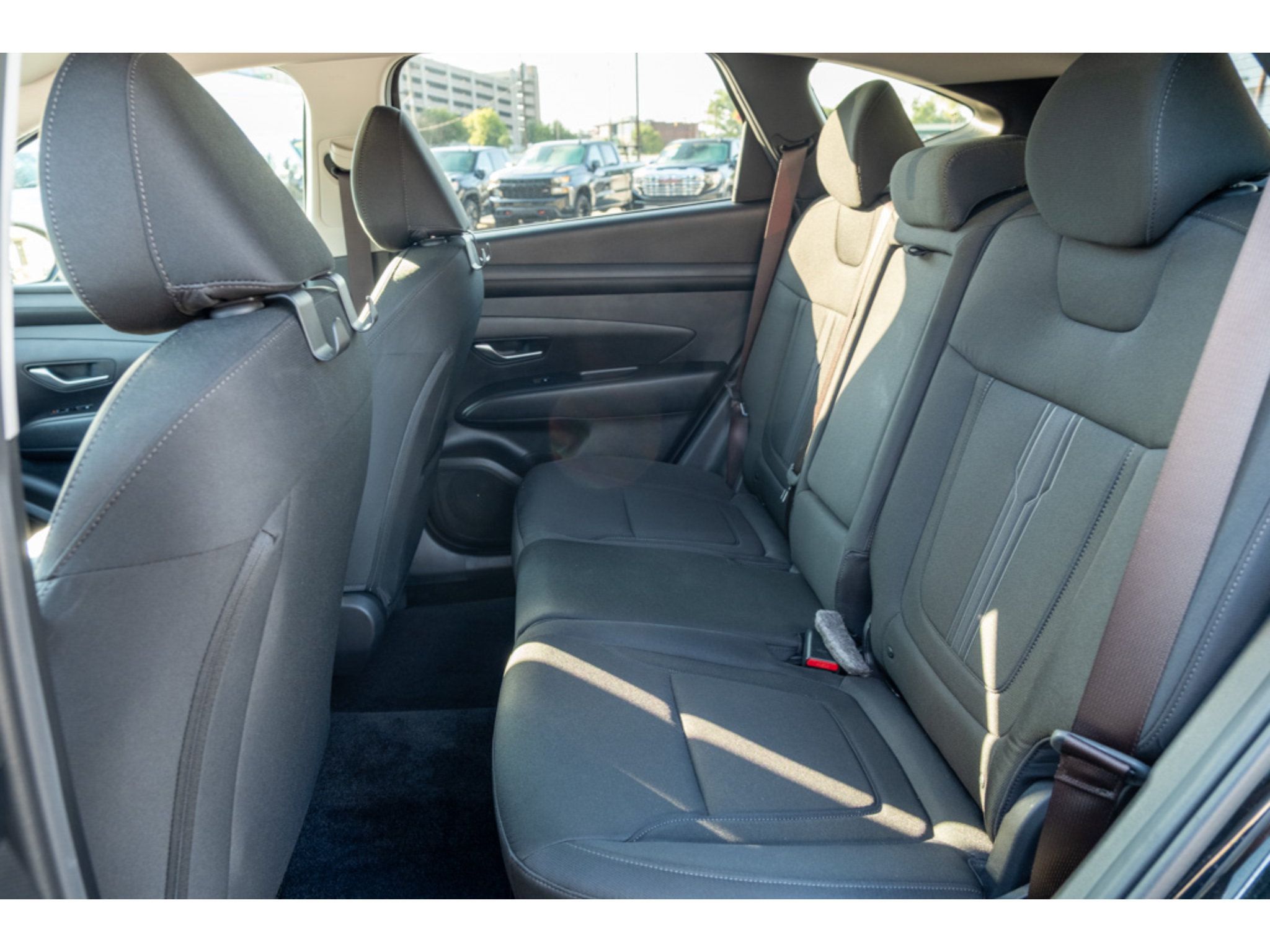 Used 2025 Hyundai Tucson SEL FWD image 13