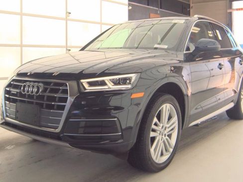 Used 2018 Audi Q5 2.0T Premium Plus w/ Premium Plus Package image 25