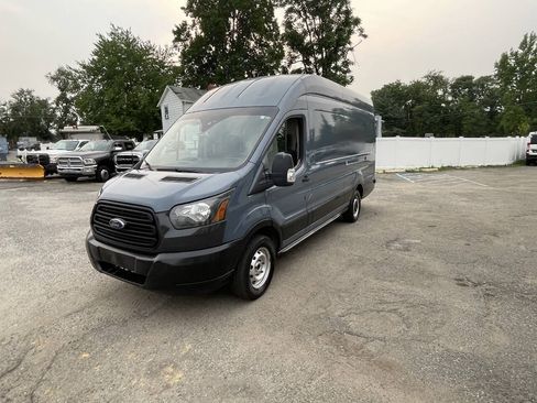 Used 2019 Ford Transit 250 148 High Roof Extended RWD image 2