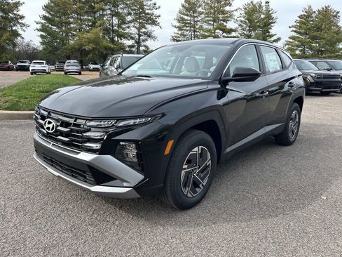 New 2026 Hyundai Tucson Blue SE w/ Tow & Go Package image 3