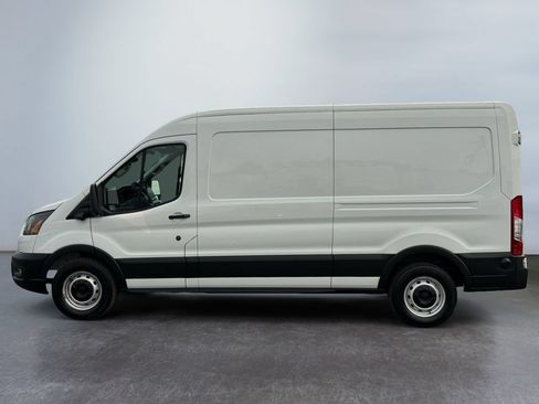 Used 2024 Ford Transit 250 148 Medium Roof w/ Upfitter Package RWD image 7
