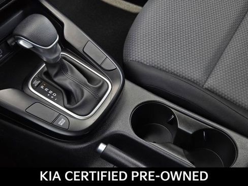 Certified 2025 Kia Soul LX w/ LX Technology Package FWD image 24