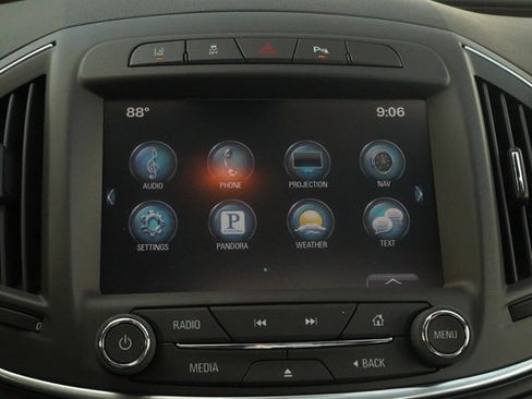 Used 2016 Buick Regal Premium w/ Driver Confidence Package #1 FWD image 16