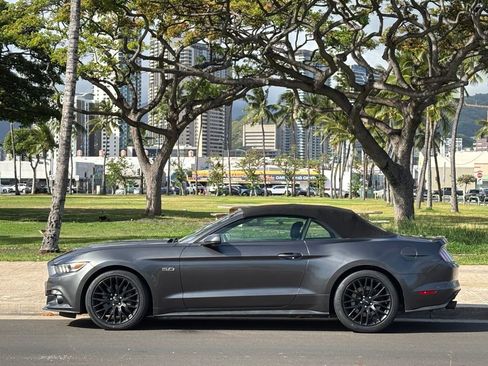 Used 2015 Ford Mustang GT Premium w/ Equipment Group 401A RWD image 2
