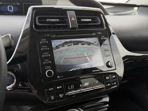 Used 2021 Toyota Prius Prime LE image 24
