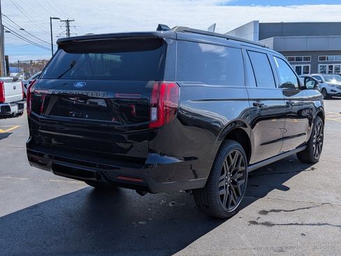 New 2026 Ford Expedition Max Platinum AWD/4WD image 4
