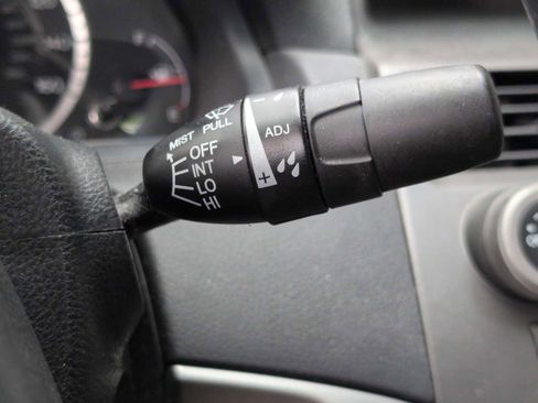 Used 2011 Honda Accord LX image 23