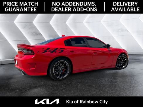Used 2023 Dodge Charger R/T w/ Performance Handling Group RWD image 5