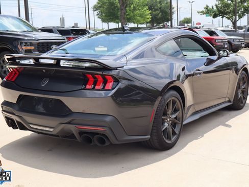 Used 2024 Ford Mustang Dark Horse RWD image 3