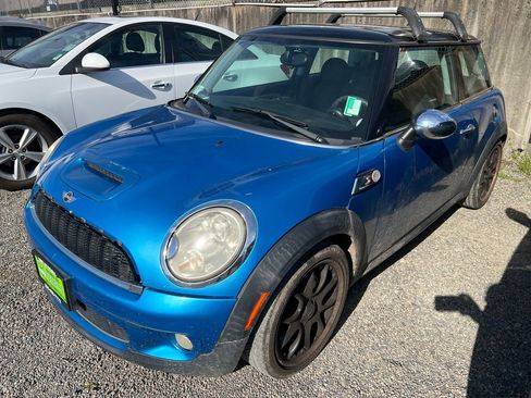 Used 2010 MINI Cooper S FWD image 1