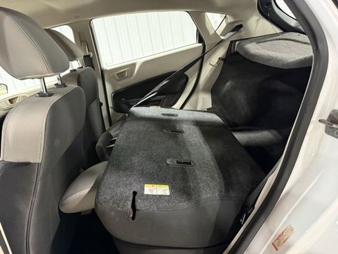 Used 2013 Ford Fiesta S image 24