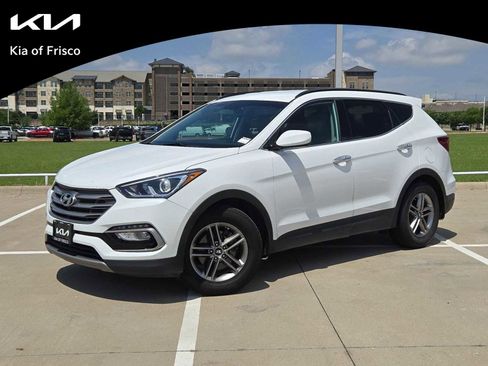 Used 2017 Hyundai Santa Fe Sport FWD image 1