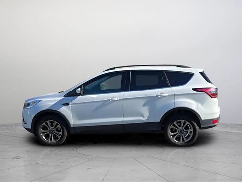 Used 2018 Ford Escape SE AWD/4WD image 3