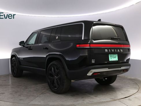 Used 2024 Rivian R1S Adventure AWD/4WD image 17