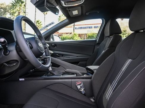 Certified 2026 Hyundai Elantra Sport FWD image 14