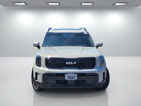 Used 2024 Kia Telluride EX X-Line AWD/4WD image 2