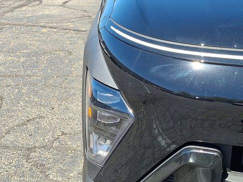 Used 2024 Hyundai Kona SEL AWD/4WD image 19