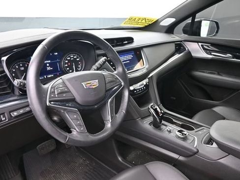 Used 2024 Cadillac XT5 Premium Luxury w/ Technology Package AWD/4WD image 18