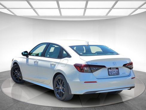 Certified 2025 Honda Civic Sport image 5
