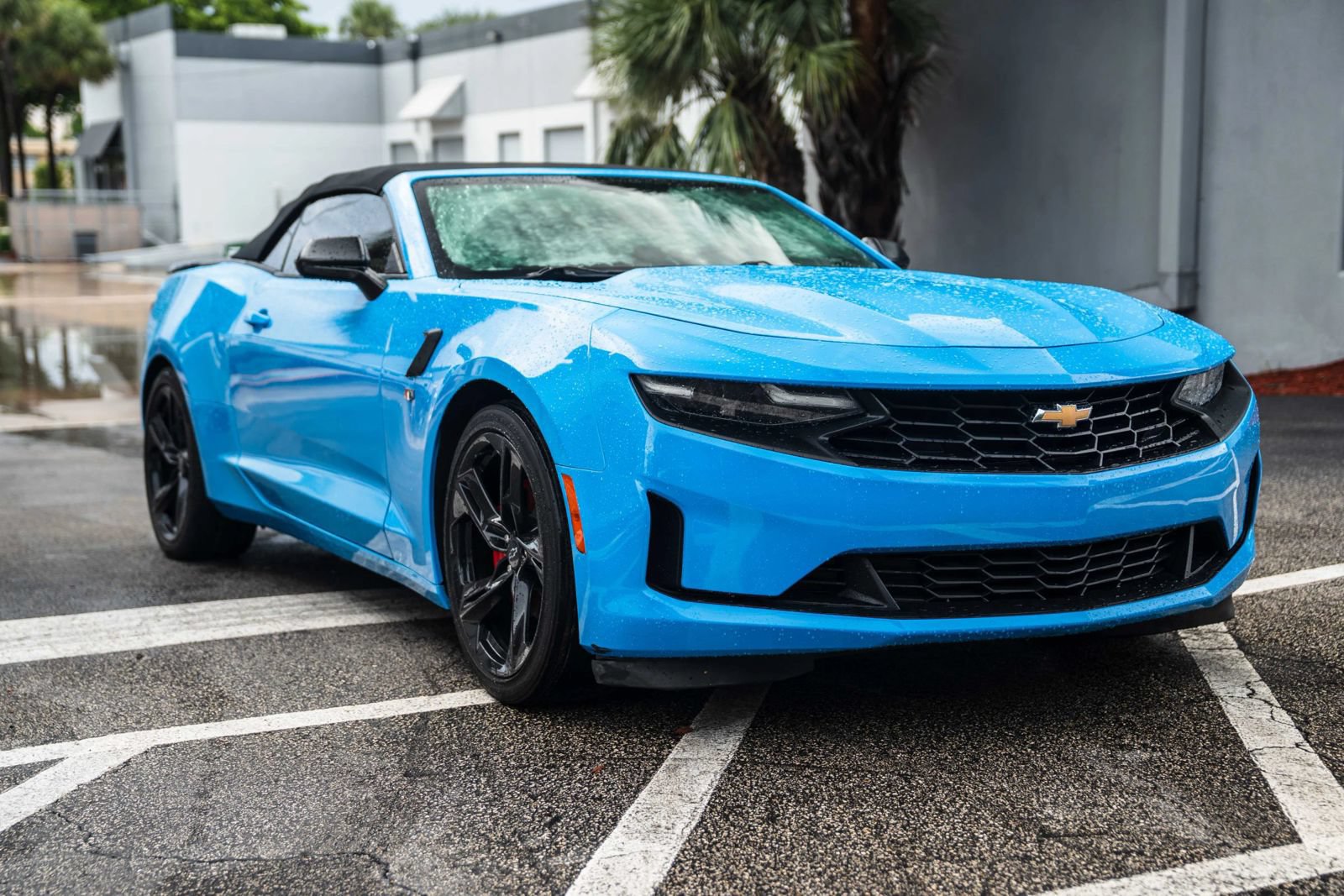 Used 2023 Chevrolet Camaro LT RWD image 4