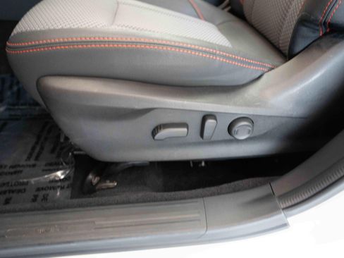 Used 2020 Subaru Forester Sport AWD/4WD image 12