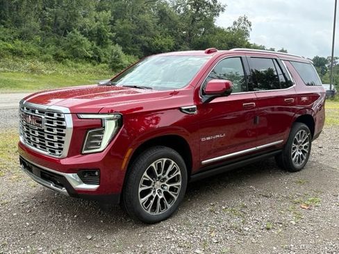 New 2026 GMC Yukon Denali w/ Denali Reserve Package AWD/4WD image 1