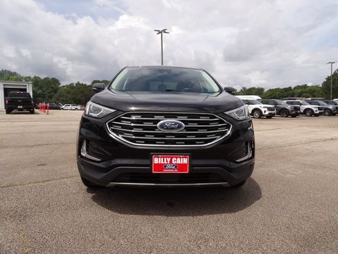 Used 2022 Ford Edge Titanium w/ Cargo Accessory Package AWD/4WD image 3