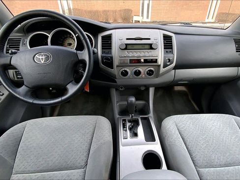 Used 2008 Toyota Tacoma 4WD Access V6 AT image 15