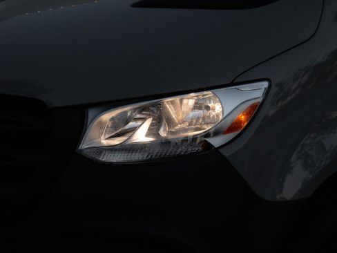 New 2026 Mercedes-Benz Sprinter 2500 image 9