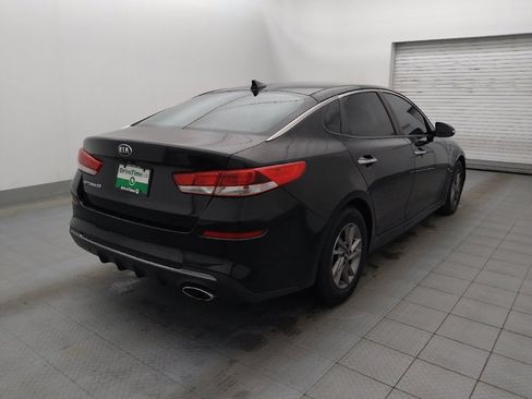 Used 2020 Kia Optima LX image 9