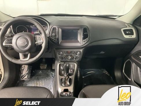 Used 2021 Jeep Compass Latitude AWD/4WD image 18