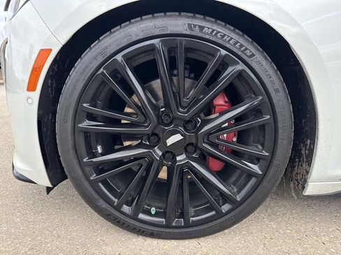 Used 2022 Cadillac CT5 V w/ Premium Package image 7