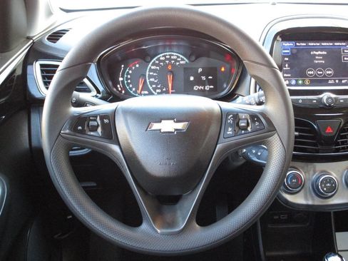 Used 2021 Chevrolet Spark LT image 6